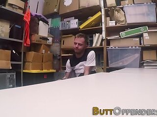 Teen shoplifter get jizzed